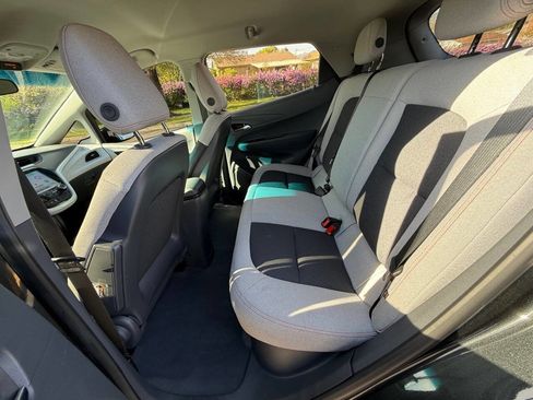 Used 2020 Chevrolet Bolt LT image 11