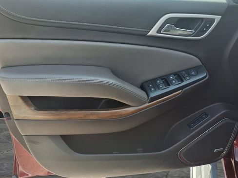 Used 2019 GMC Yukon XL Denali w/ Denali Ultimate Package AWD/4WD image 16