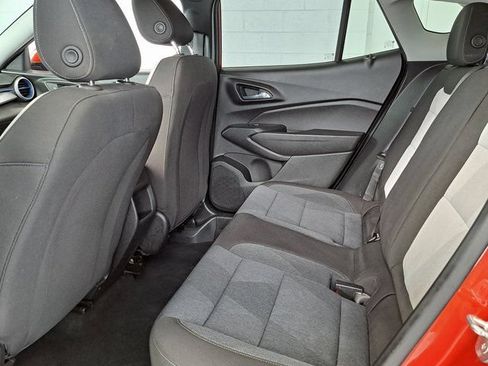 Used 2024 Chevrolet Trax LS w/ LS Convenience Package FWD image 23