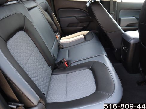 Used 2020 Chevrolet Colorado Z71 AWD/4WD image 25