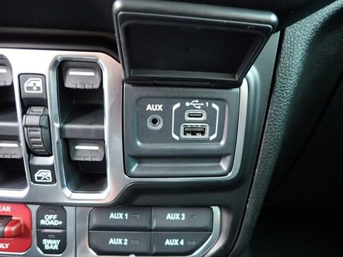 New 2026 Jeep Gladiator Rubicon AWD/4WD image 19