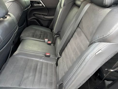 Used 2022 Mitsubishi Outlander SEL Black Edition AWD/4WD image 10