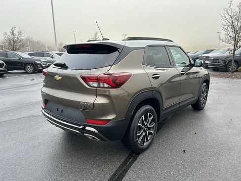 Used 2021 Chevrolet TrailBlazer ACTIV w/ Technology Package image 7