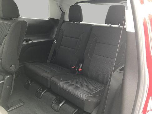 Used 2023 GMC Acadia SLE w/ Driver Convenience Package image 20