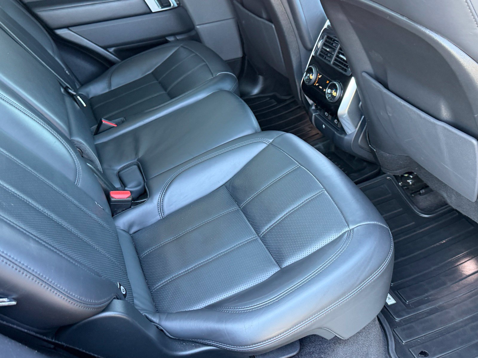 Used 2022 Land Rover Range Rover Sport HSE Silver Edition AWD/4WD image 42