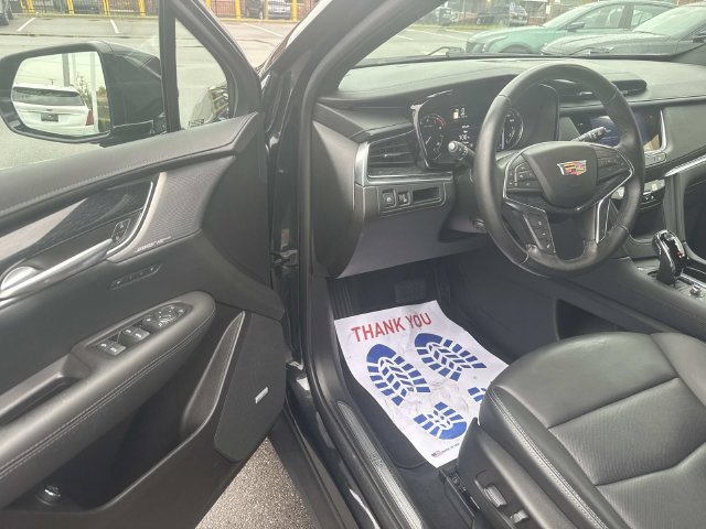 Certified 2023 Cadillac XT5 Premium Luxury AWD/4WD image 46