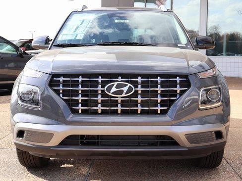 New 2026 Hyundai Venue SEL image 8