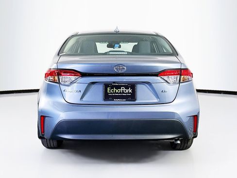 Used 2026 Toyota Corolla LE image 7