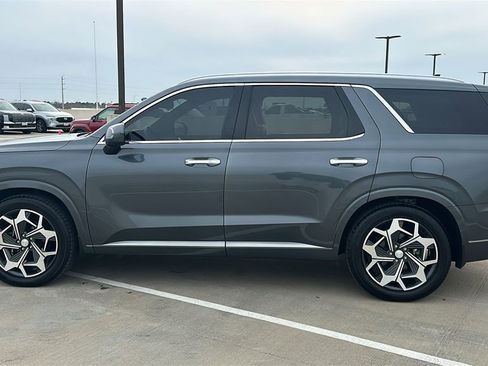 Used 2022 Hyundai Palisade Calligraphy w/ Cargo Package image 10