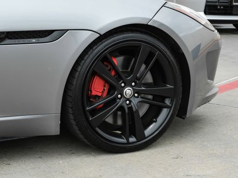 Used 2014 Jaguar F-TYPE S RWD image 43