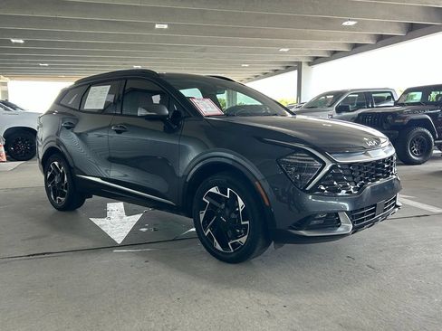 Used 2023 Kia Sportage SX AWD/4WD image 3