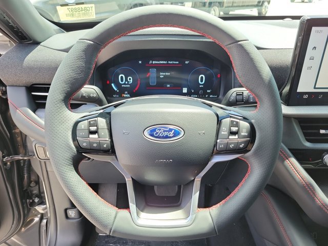 New 2026 Ford Explorer ST-Line w/ ST-Line Street Pack RWD image 28