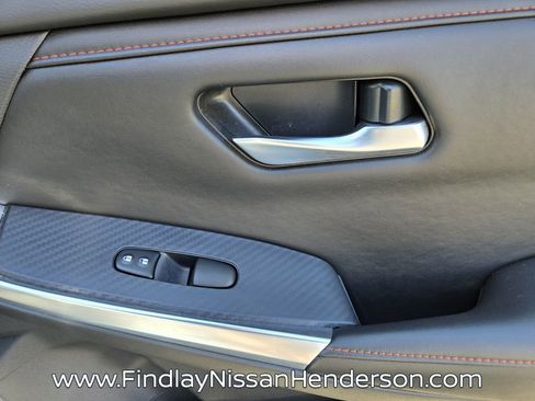 Used 2024 Nissan Sentra SR FWD image 18