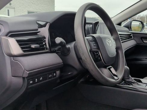 Certified 2025 Toyota Camry LE image 11