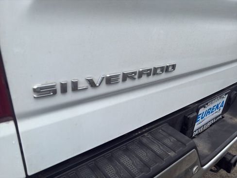 Used 2023 Chevrolet Silverado 1500 LTZ image 6