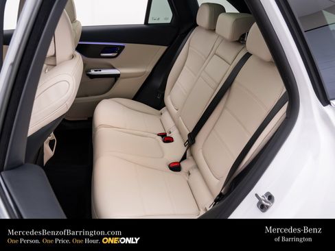 New 2026 Mercedes-Benz GLC 300 4MATIC image 19