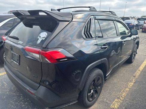 Used 2020 Toyota RAV4 LE w/ All Weather Liner Package AWD/4WD image 13