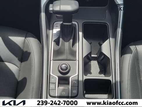 Certified 2025 Kia Sorento S w/ Panoramic Sunroof Package FWD image 20