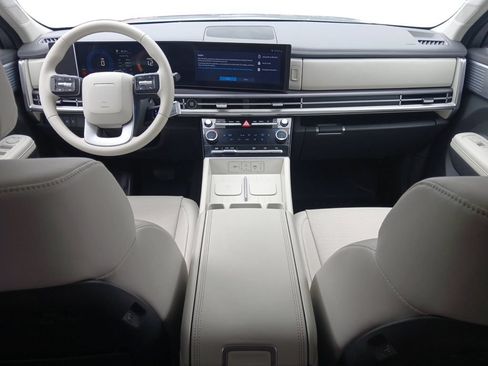 Used 2024 Hyundai Santa Fe SEL FWD image 19