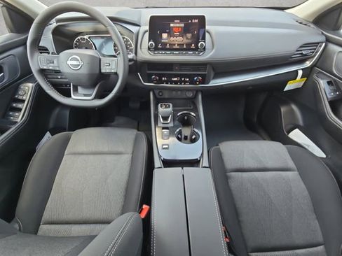 New 2026 Nissan Rogue SV FWD image 20