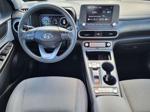 Used 2023 Hyundai Kona SE w/ Cargo Package image 25