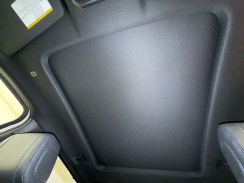 New 2026 Toyota Tundra Platinum AWD/4WD image 18