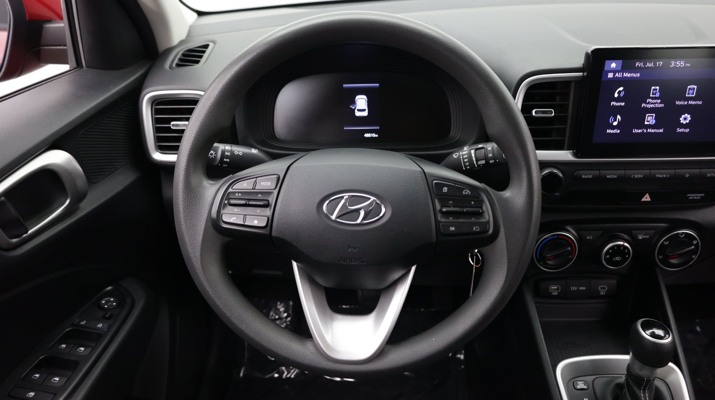 Used 2023 Hyundai Venue SE FWD image 24