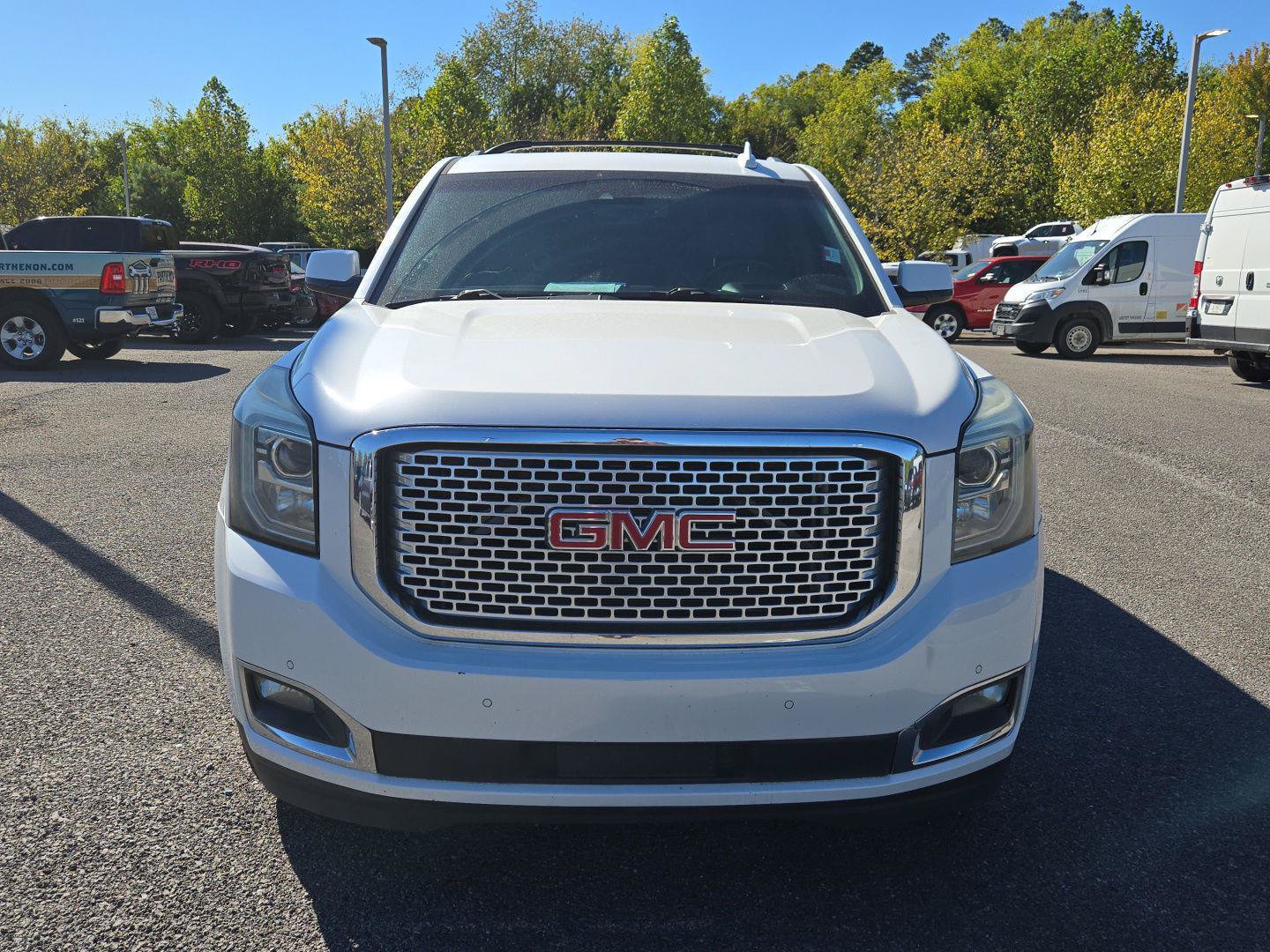 Used 2016 GMC Yukon Denali w/ Open Road Package AWD/4WD image 2