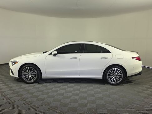 Used 2025 Mercedes-Benz CLA 250 image 4