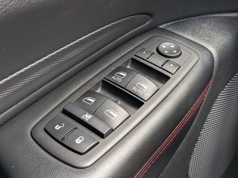 Used 2025 Dodge Durango GT RWD image 27