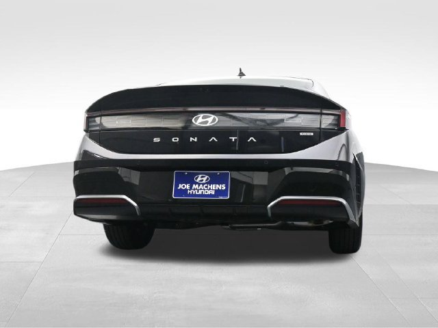 New 2026 Hyundai Sonata Limited FWD image 38