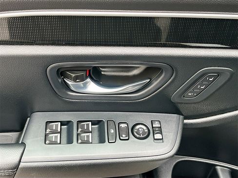 Used 2023 Honda Pilot Elite image 18