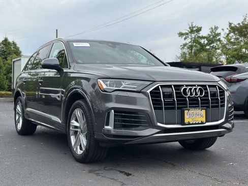Used 2022 Audi Q7 3.0T Premium Plus w/ Premium Plus Package AWD/4WD image 50