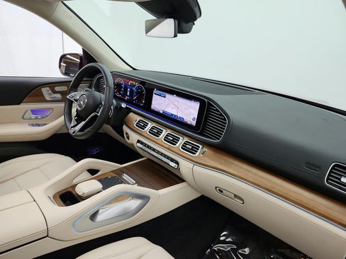 Certified 2024 Mercedes-Benz GLE 350 4MATIC image 19