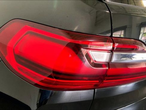 Used 2019 BMW X7 xDrive40i w/ Premium Package image 28