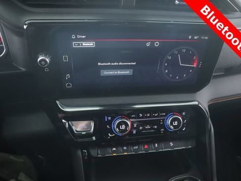 Used 2022 GMC Sierra 1500 AT4 w/ AT4 Preferred Package AWD/4WD image 5