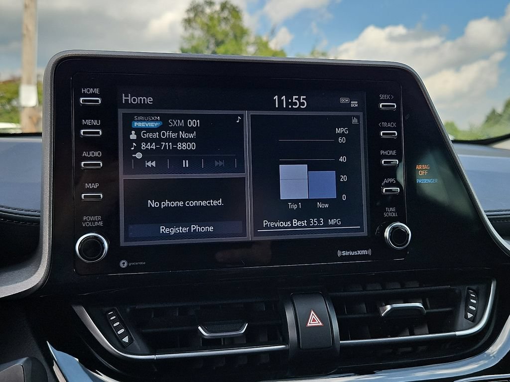 Used 2020 Toyota C-HR LE FWD image 17