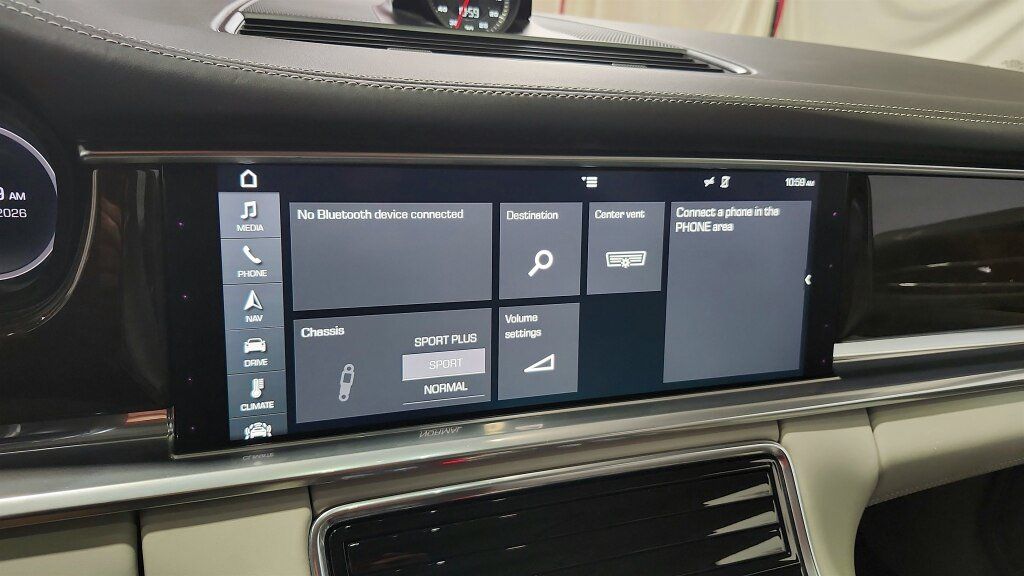 Used 2017 Porsche Panamera Turbo AWD/4WD image 28