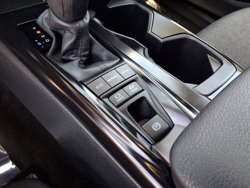 Certified 2025 Toyota Camry LE image 17