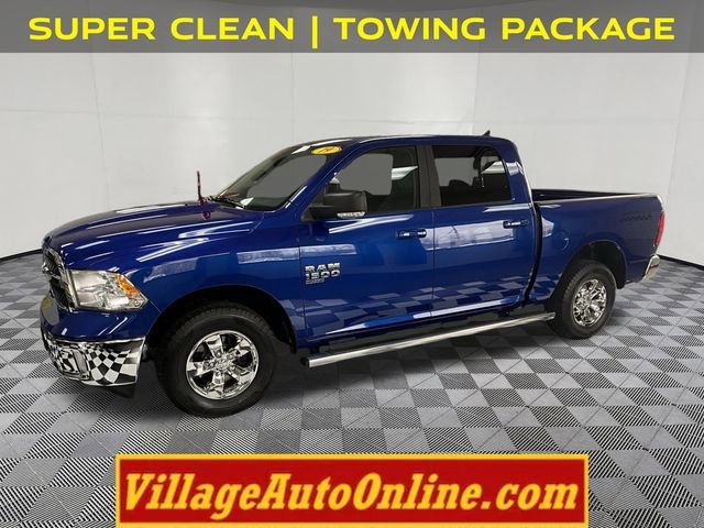 Used 2019 RAM 1500 Classic SLT w/ Luxury Group AWD/4WD image 1