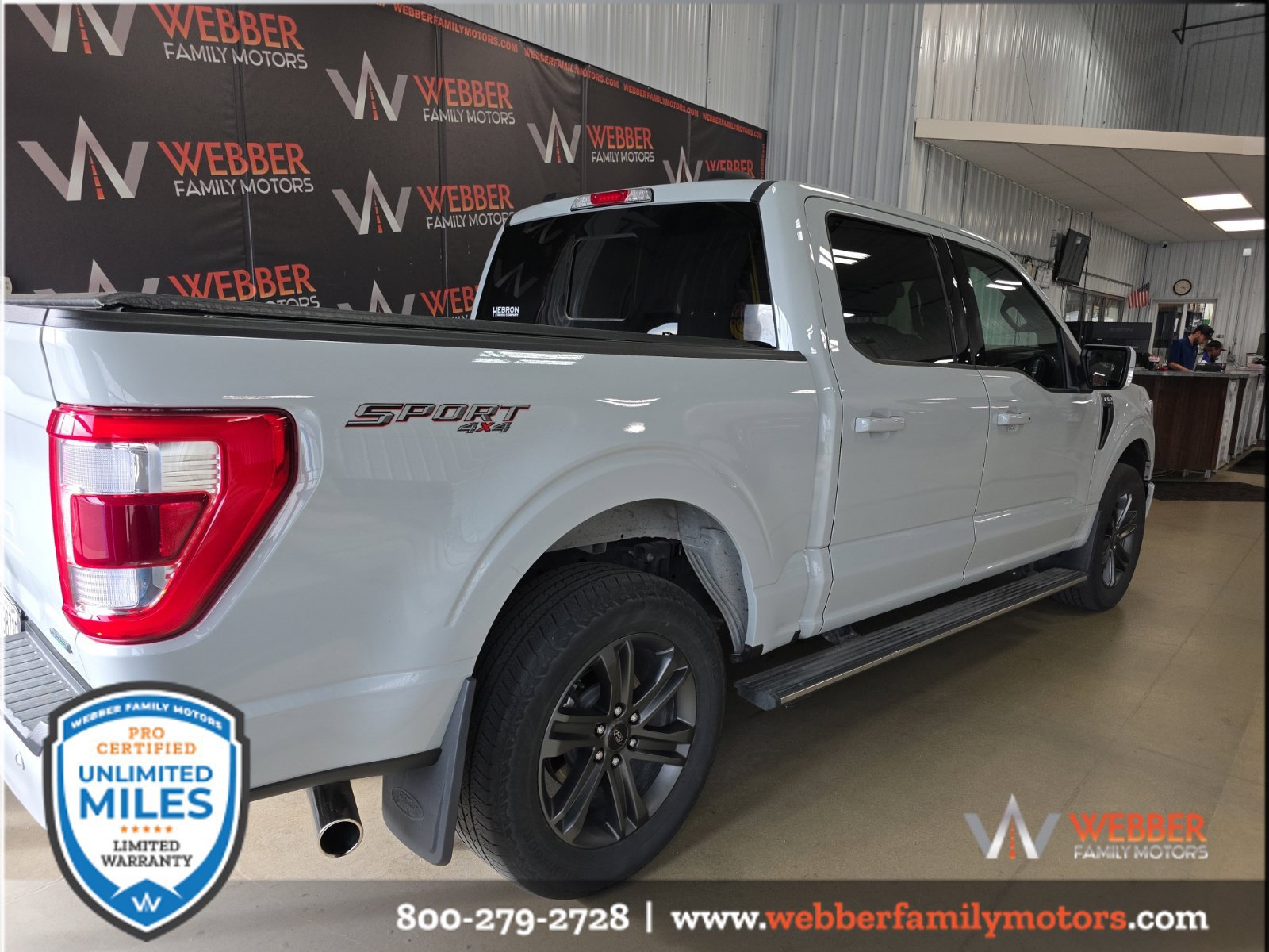 Used 2023 Ford F150 Lariat w/ Equipment Group 502A High AWD/4WD image 4
