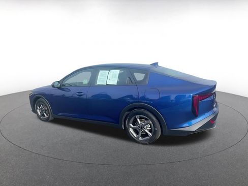 Used 2025 Kia K4 LXS image 10