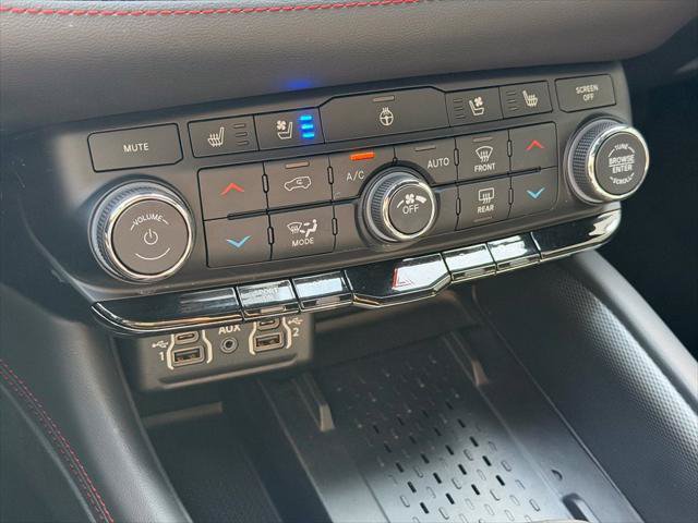 Certified 2025 Dodge Durango R/T AWD/4WD image 18