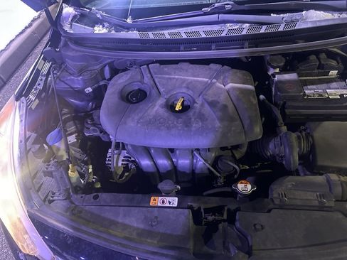 Used 2016 Kia Forte LX image 12