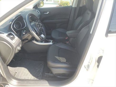 Certified 2018 Jeep Compass Latitude w/ Popular Equipment Group image 2