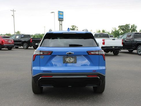 New 2026 Chevrolet Equinox RS FWD image 8