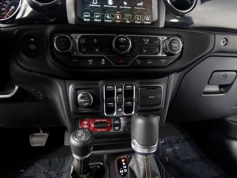 Used 2023 Jeep Wrangler Unlimited Rubicon 392 AWD/4WD image 26