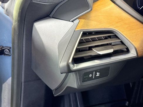 Used 2023 Audi e-tron GT Premium Plus image 10