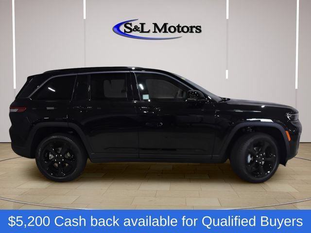 New 2026 Jeep Grand Cherokee Limited w/ Limited Altitude Package AWD/4WD image 10
