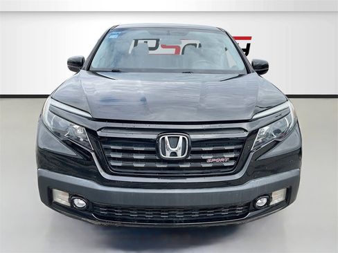 Used 2019 Honda Ridgeline Sport image 2